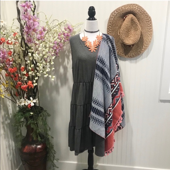 Maurices Plus Sz 0X Solid Tiered Babydoll Dress - Picture 4 of 9